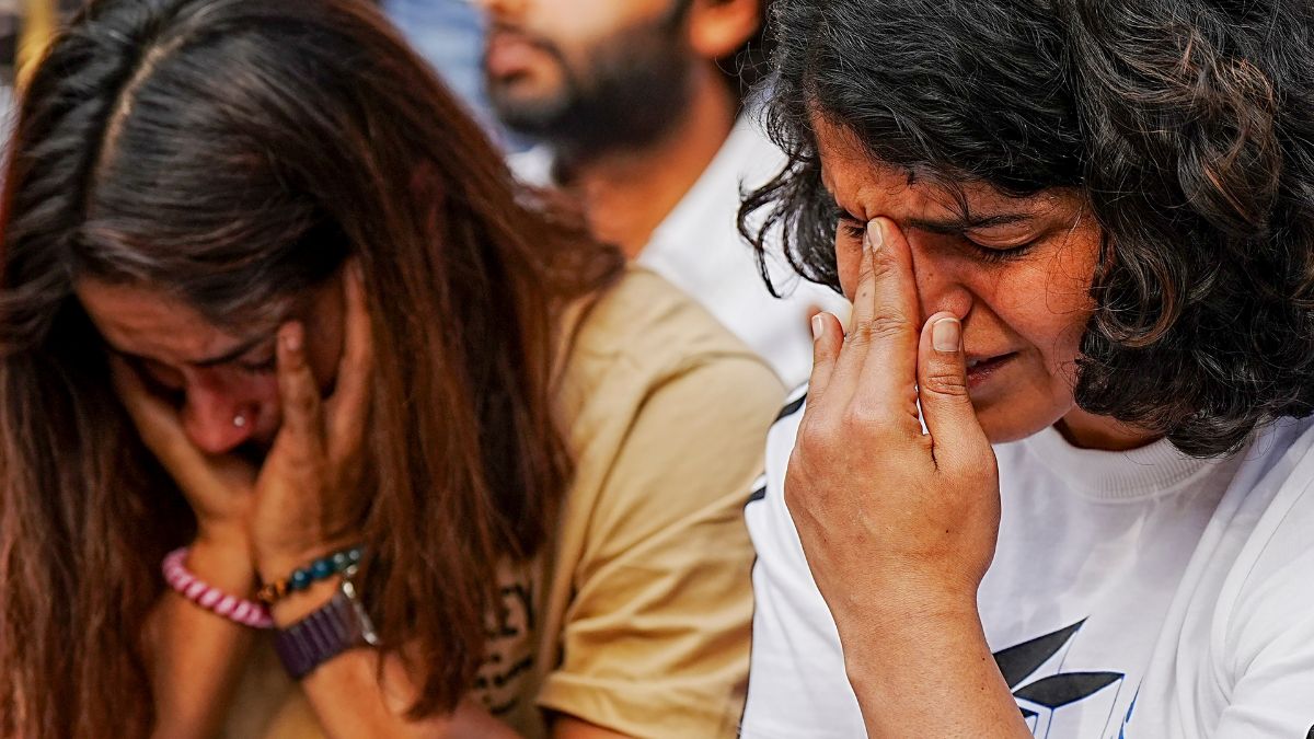 पहलवान विनेश फोगाट, साक्षी मलिक