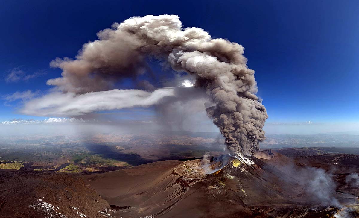 volcano eruption volcano eruption