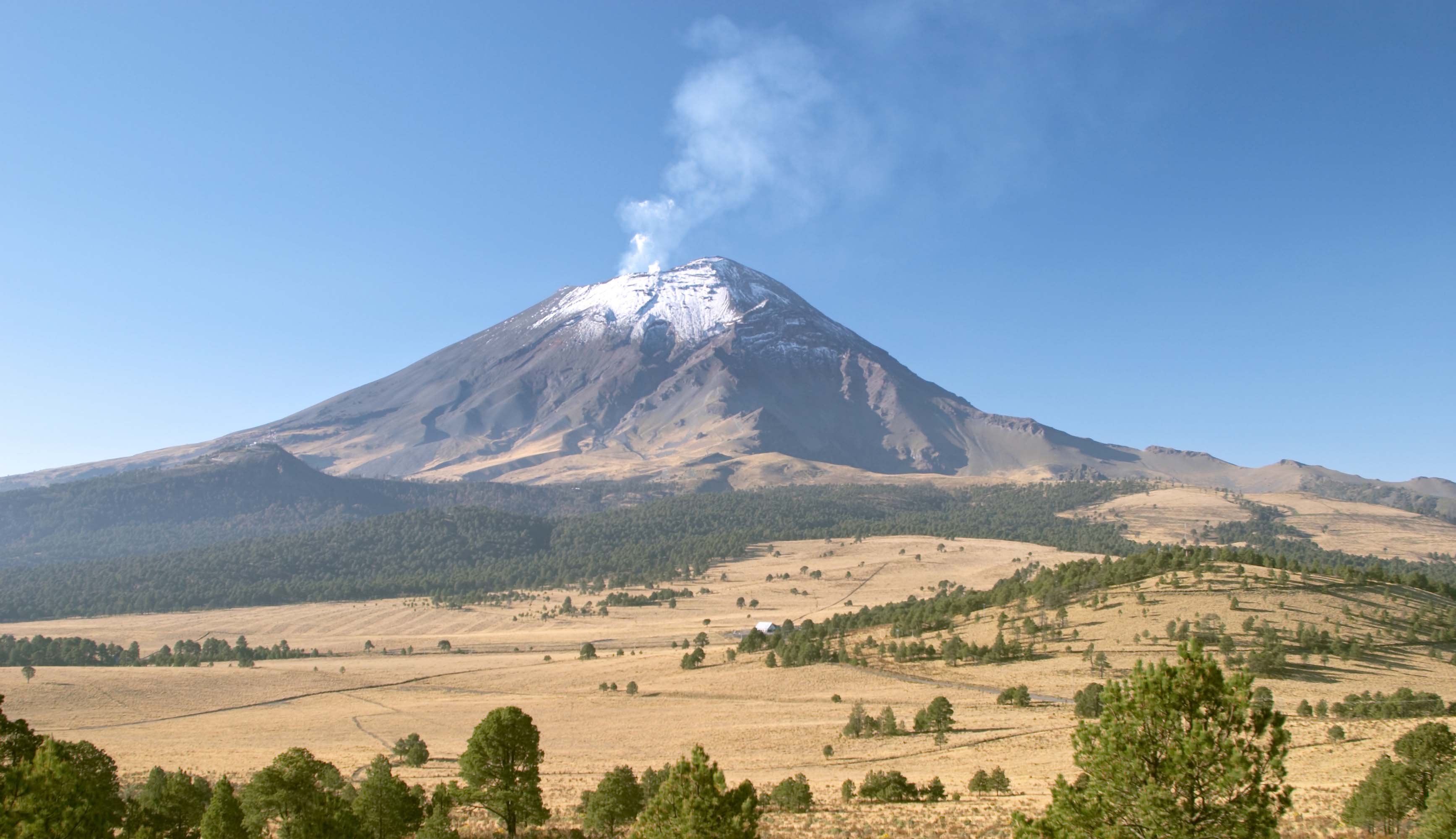 volcano eruption volcano eruption