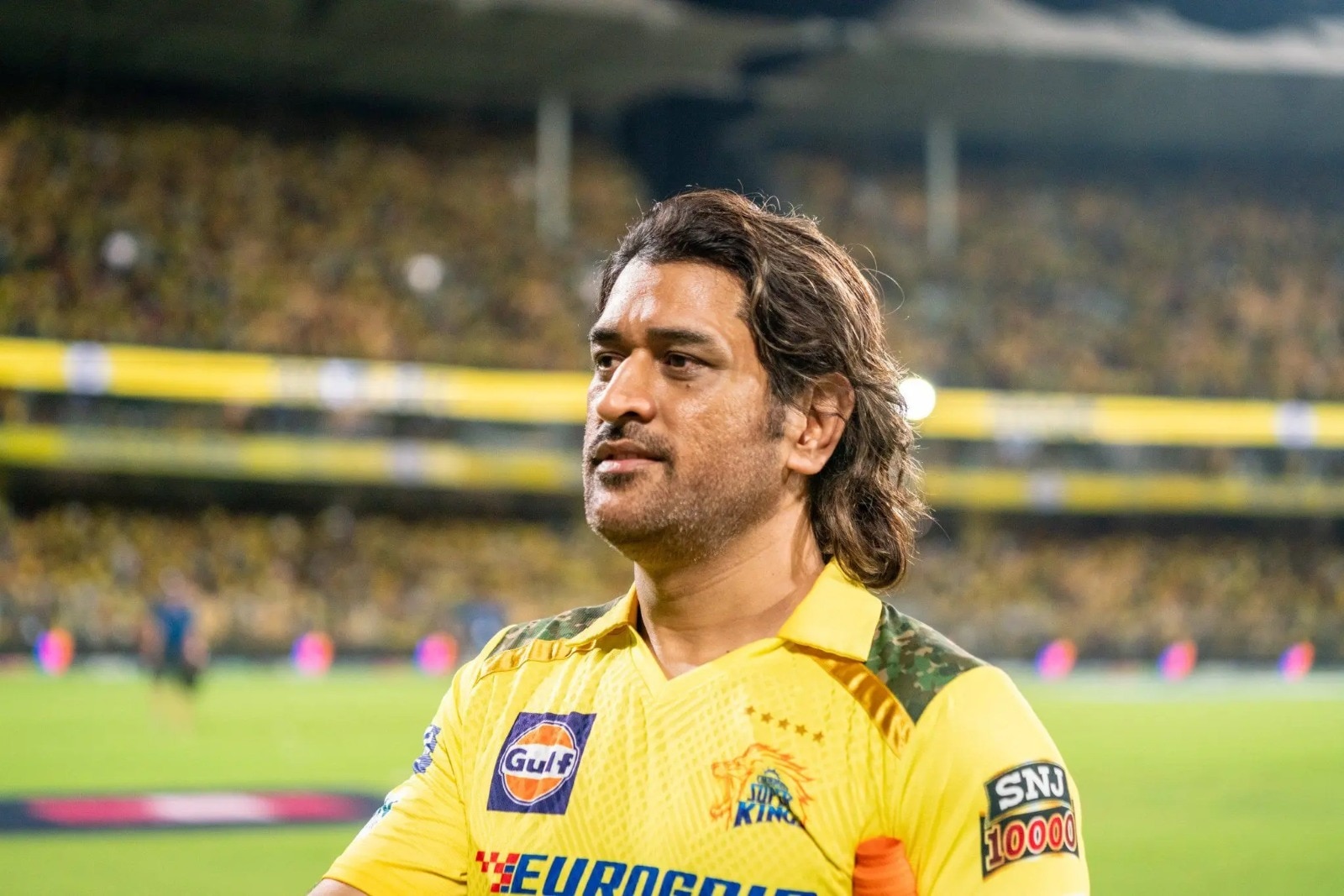 dhoni