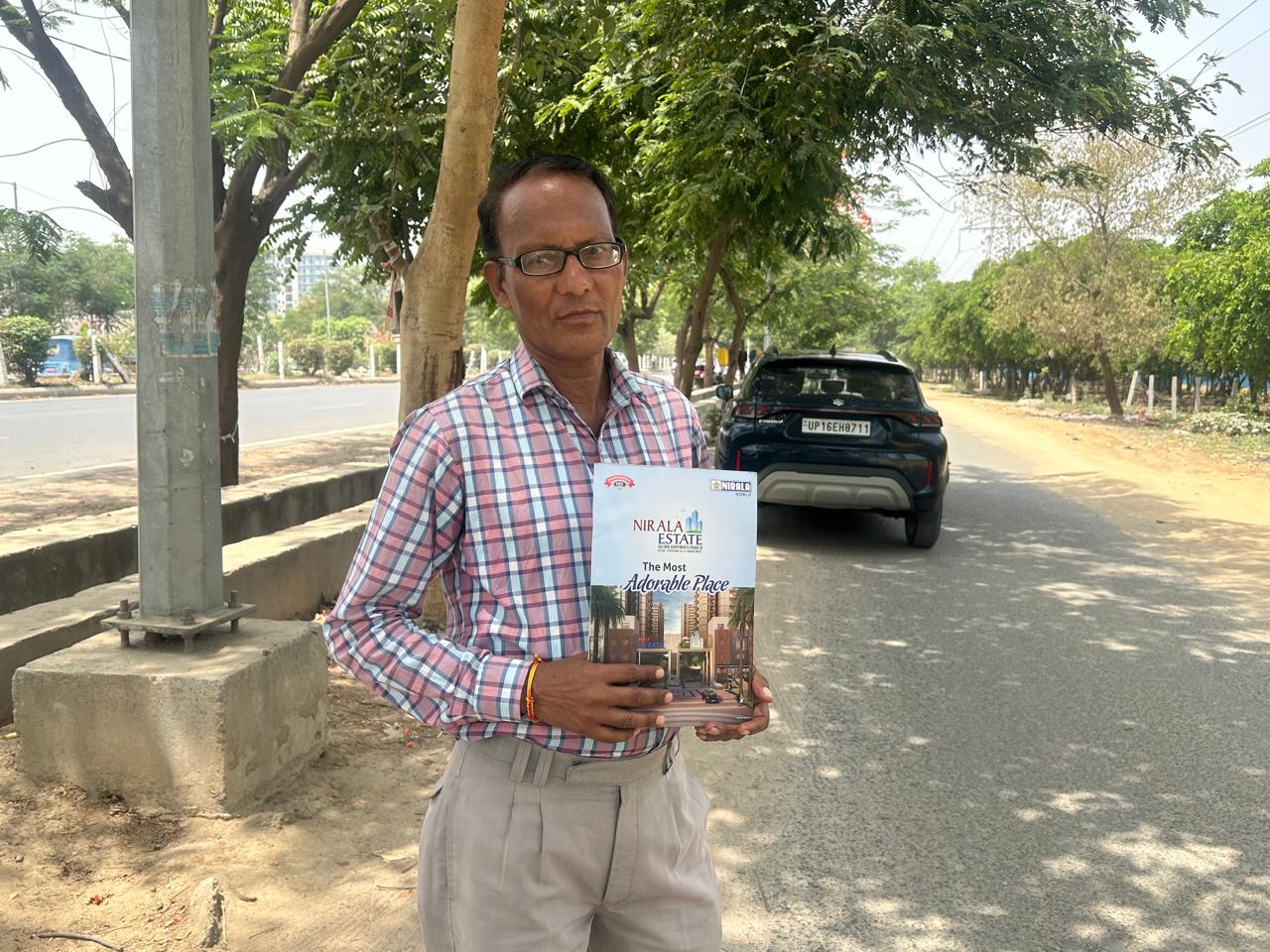 महीने के 16 हजार कमाते हैं सतेंद्र सिंह 