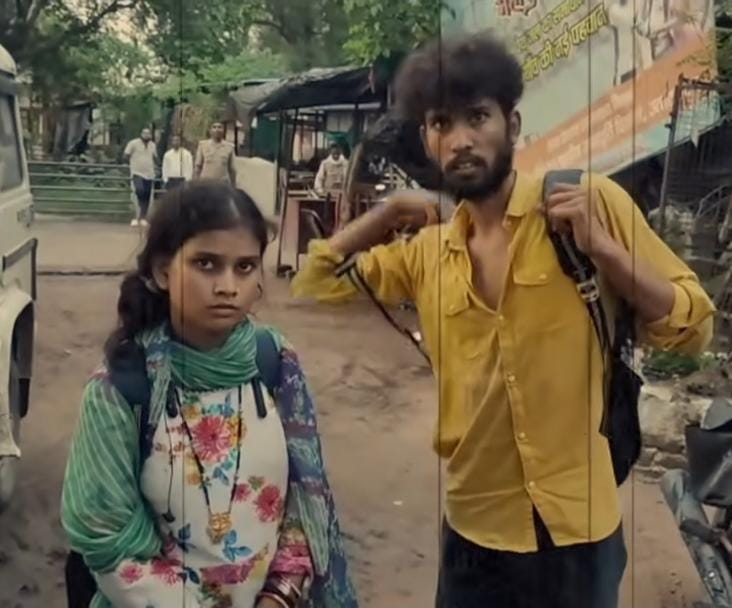 प्रेमी संग हुई फरार