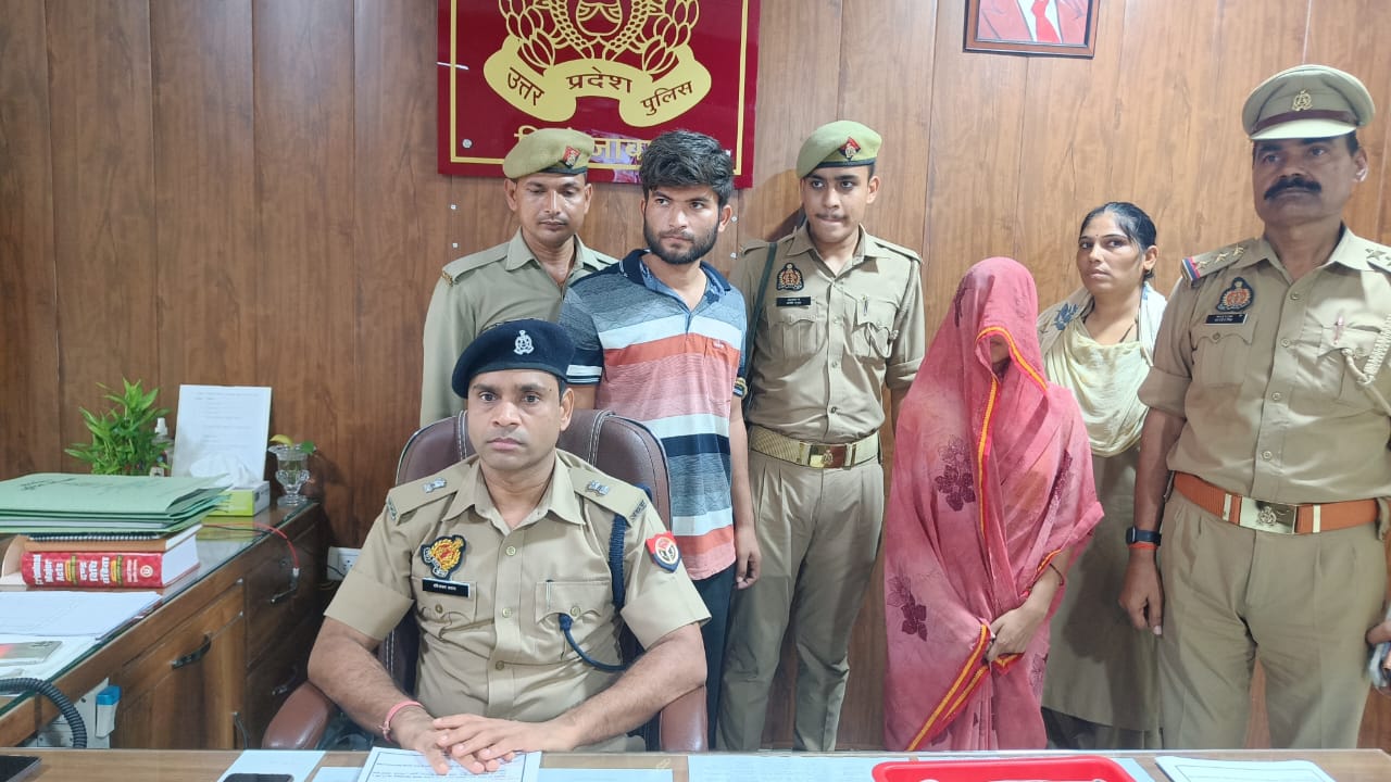 पुलिस की गिरफ्त में आरोपी.