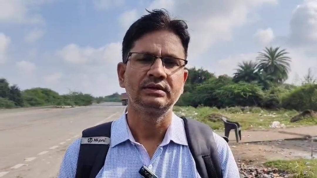 पीड़ित लेखपाल. पीड़ित लेखपाल.