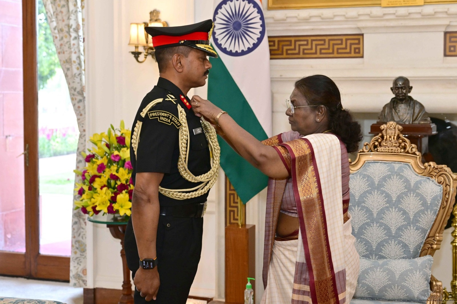 वूदेव परिदा