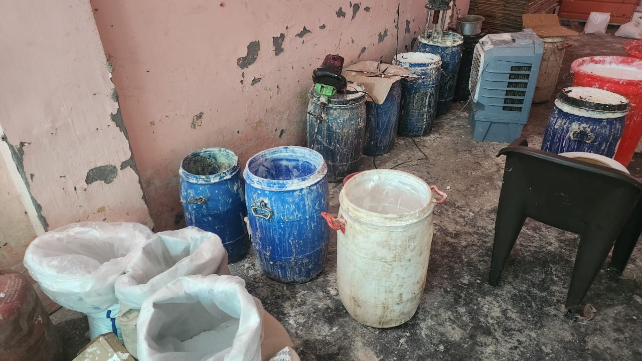 Delhi Police Busts Fake Medicine Factory Ghaziabad Arrests Two Delhi Police Busts Fake Medicine Factory Ghaziabad Arrests Two