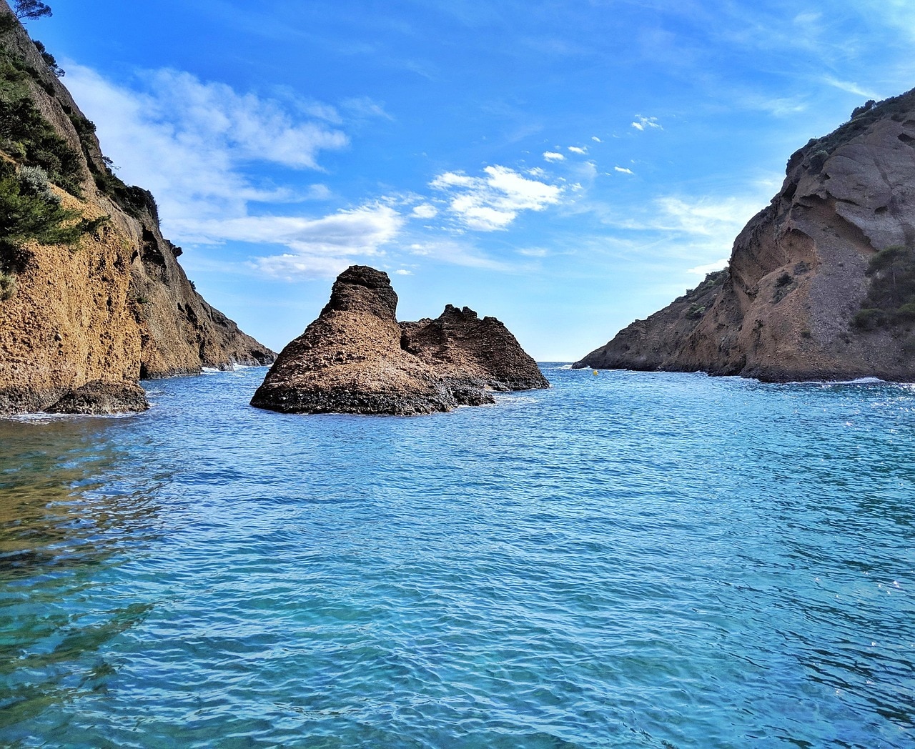 लग्जरी विला में निवेश से मिल रहा है अच्छा रिटर्न (Photo-Pexel)