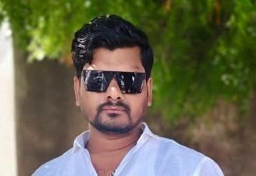मृतक की फाइल फोटो. मृतक की फाइल फोटो.