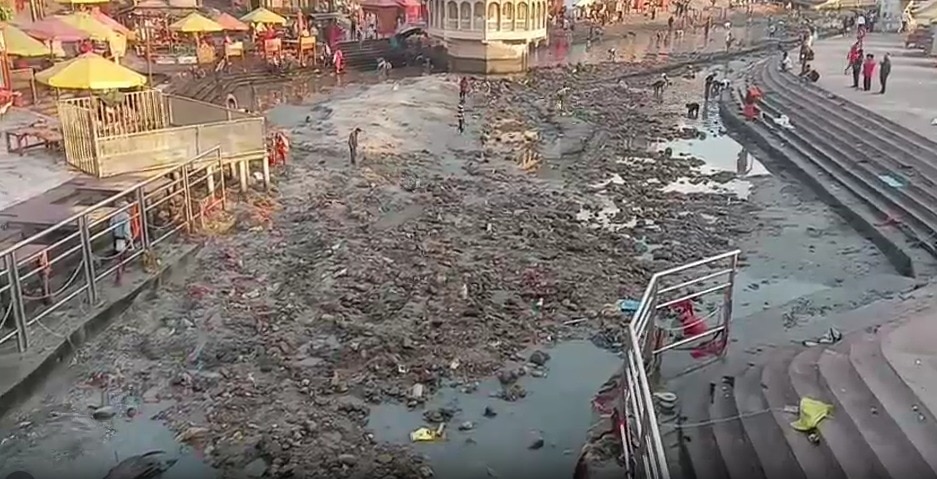 Dry Har ki Pauri in Haridwar