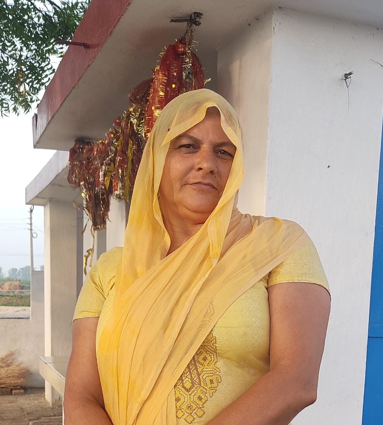गन्ने की खेती से परिवार संभाल रहीं नीलम मलिक
