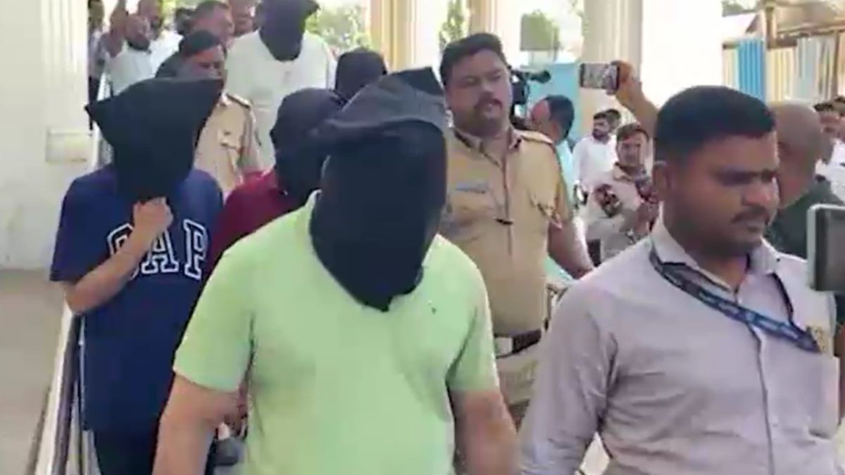 Which one do you like Obscene comments TCS nashik office victim story Which one do you like Obscene comments TCS nashik office victim story