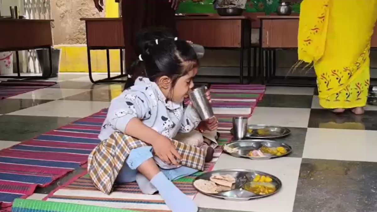 who is ias pulkit garg dm enrolls daughter in anganwadi