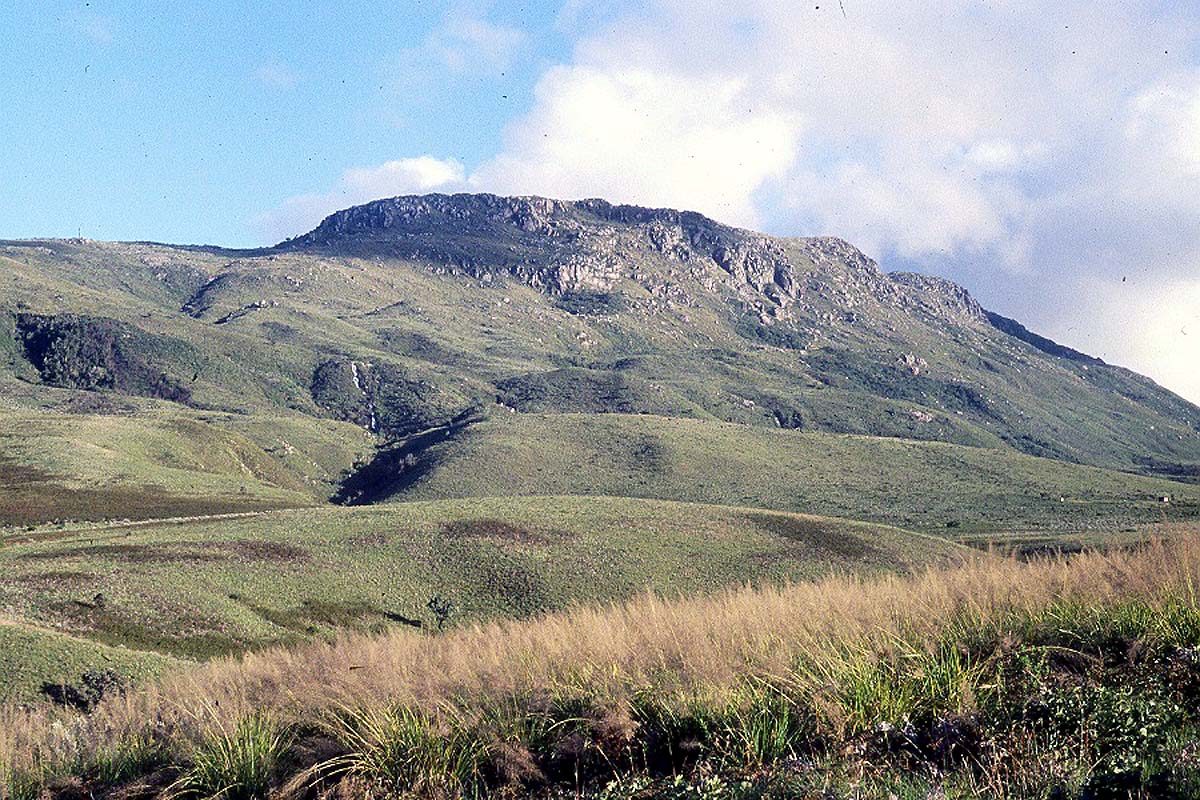 Alien bases inside mountains Alien bases inside mountains