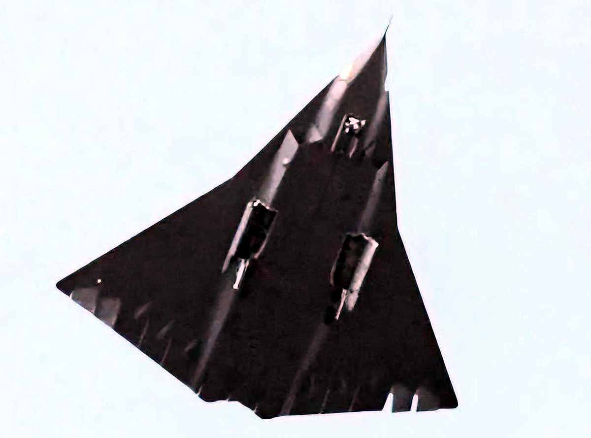 China 6th-generation fighter jet