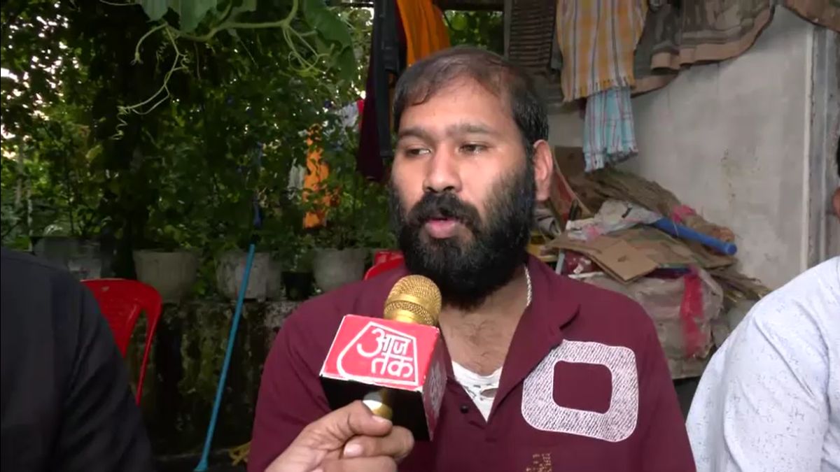 yojita heartbreaking plea hospital papa ghar le chalo yojita heartbreaking plea hospital papa ghar le chalo