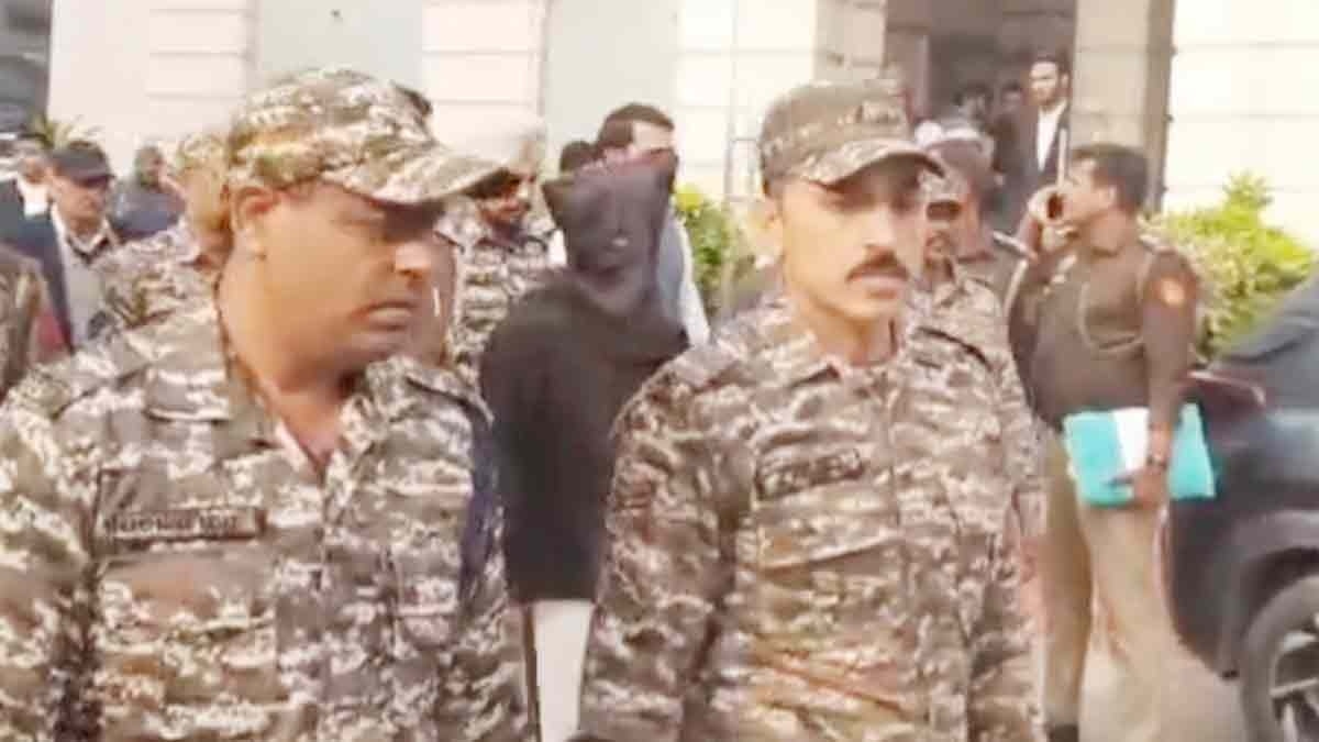 यासिर अहमद डार गिरफ्तार