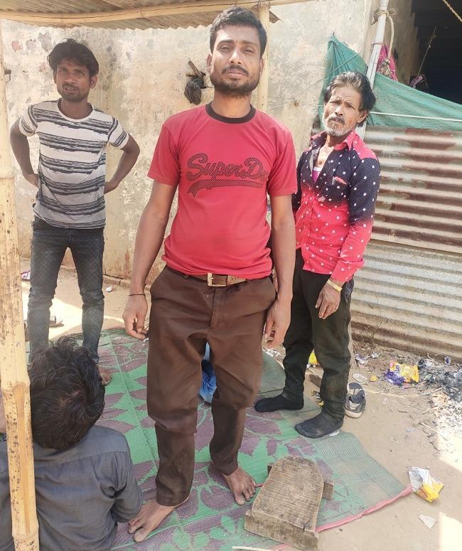 मजदूरों के लिए मुश्किल हो रहा गुजर-बसर