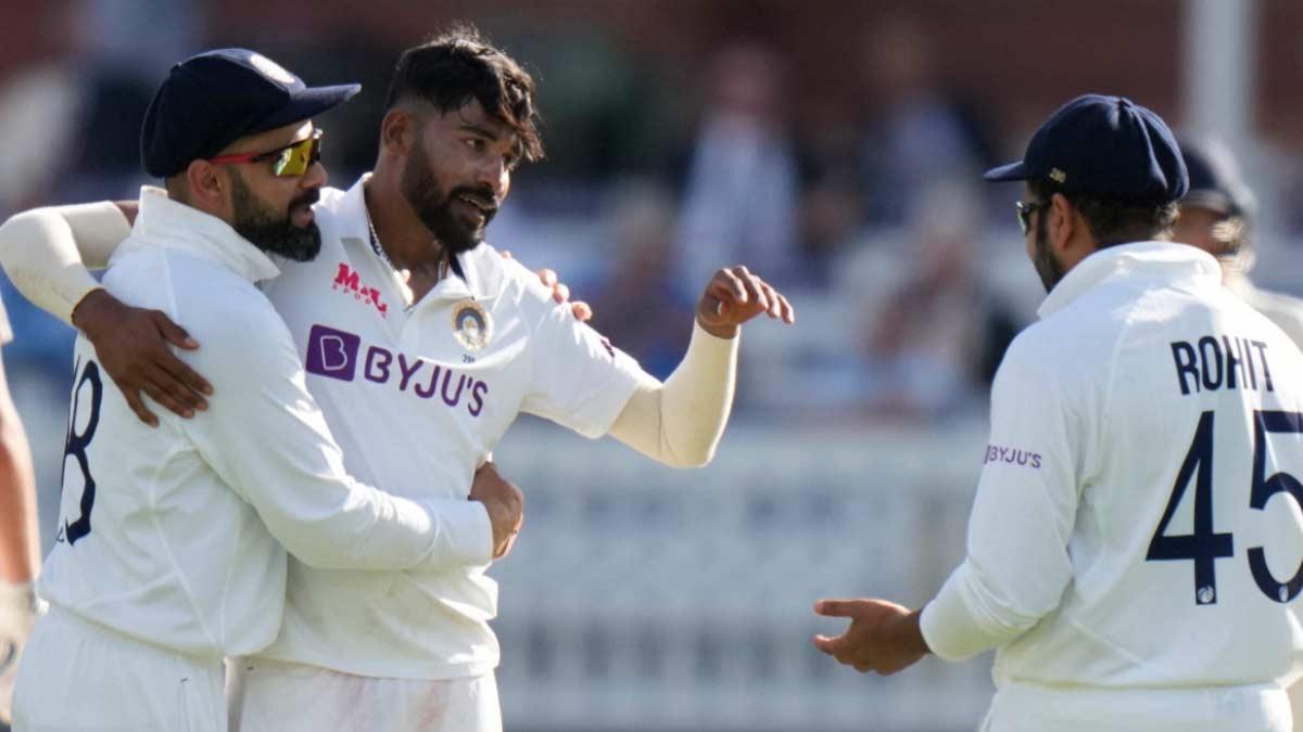 भारत की ओर से मोहम्मद सिराज ने शानदार गेंदबाजी करते हुए 4 विकेट झटके (पीटीआई) भारत की ओर से मोहम्मद सिराज ने शानदार गेंदबाजी करते हुए 4 विकेट झटके (पीटीआई)