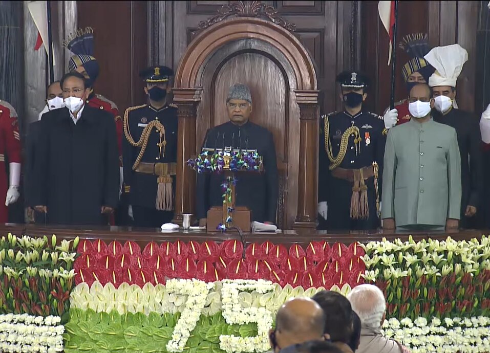 राष्ट्रपति का अभिभाषण शुरू