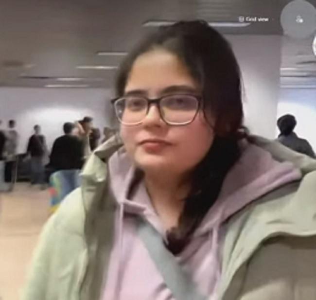 बुखारेस्ट पहुंची छात्रा ने बताईं मुश्किलें