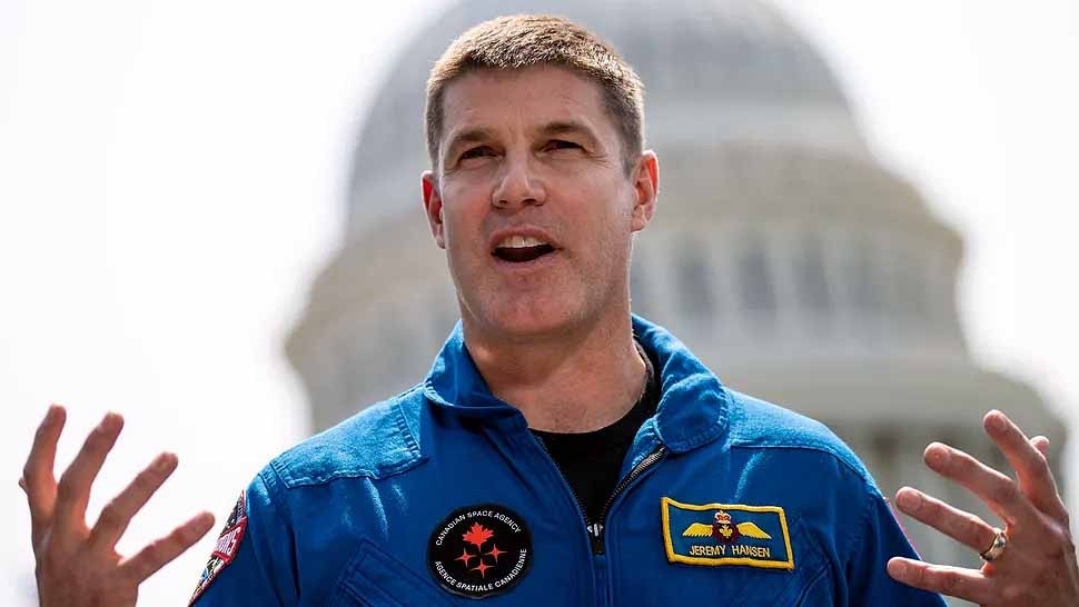 NASA Artemis 2 launch