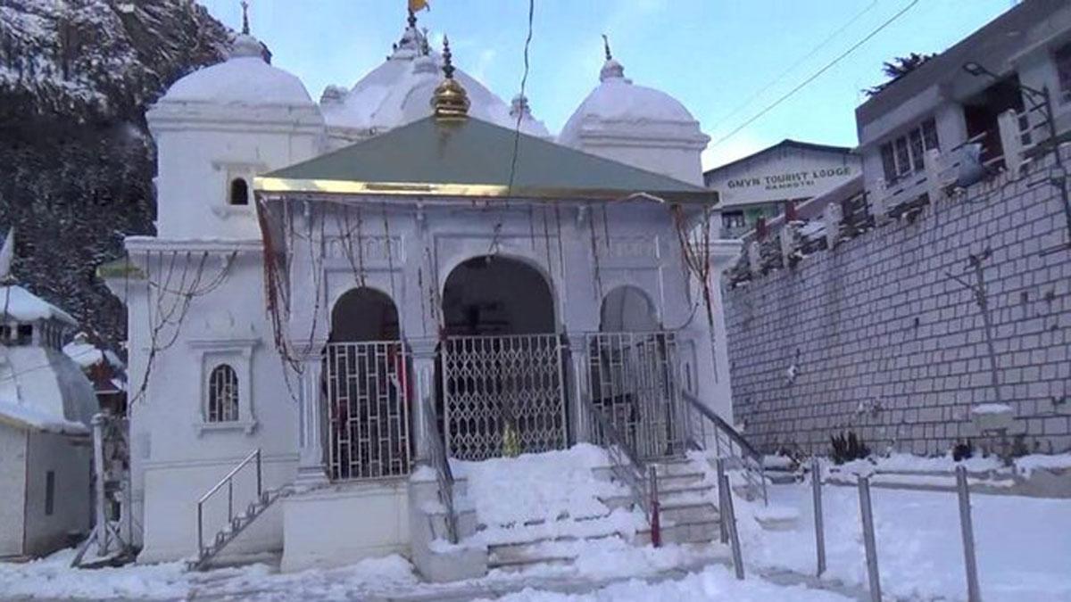 गंगोत्री धाम के कपाट विधि विधान के साथ बंद कर दिए गए (Photo ANI)