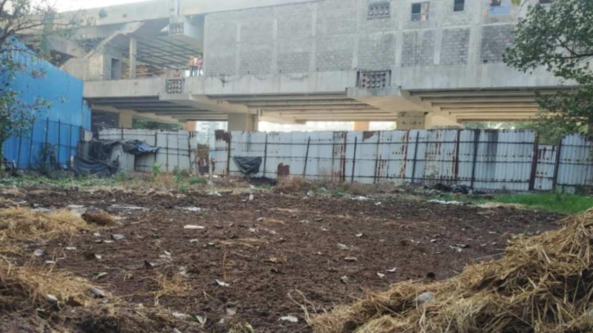 गोबर के इसी ढेर में फंस गया दुर्वेश