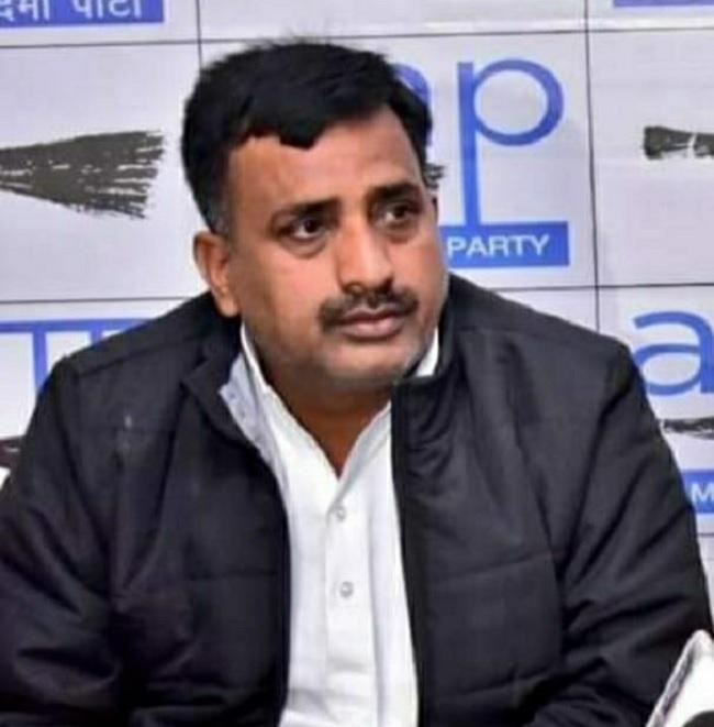 आम आदमी पार्टी के यूपी प्रदेश अध्यक्ष सभाजीत सिंह