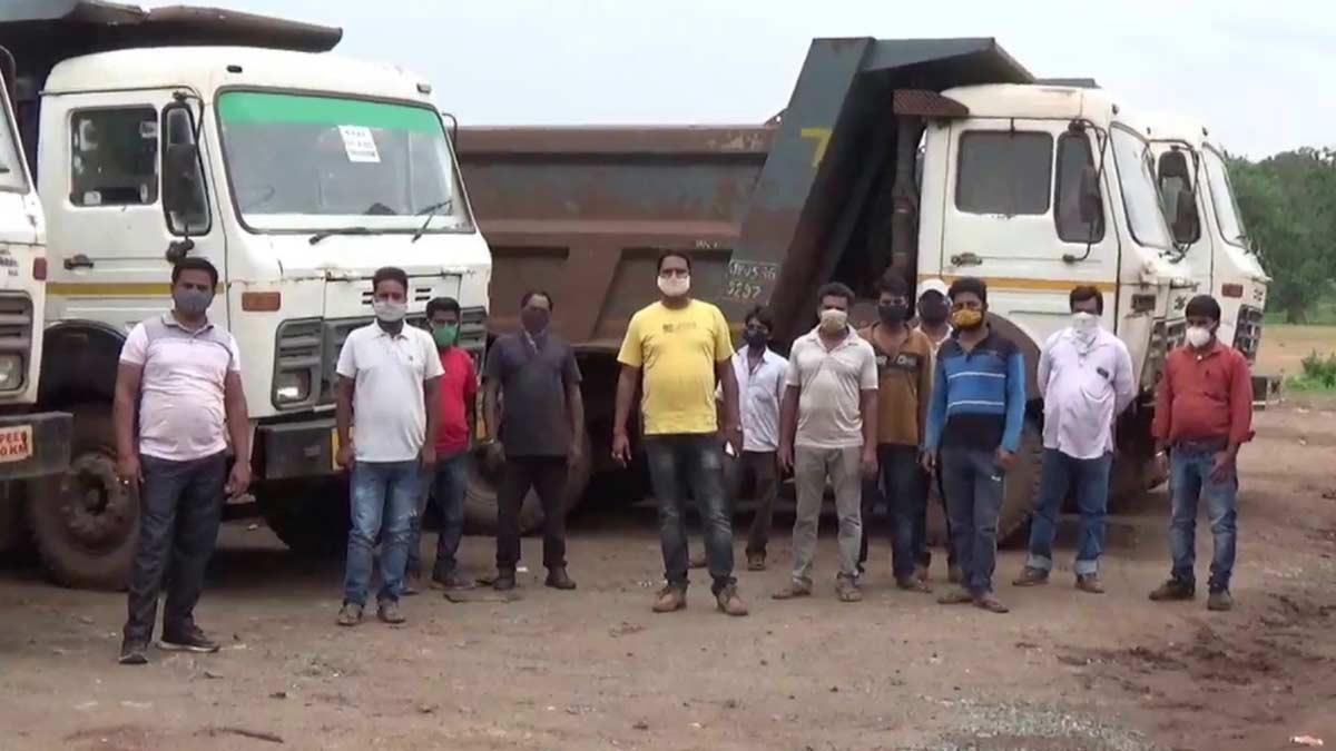 पुलिस अब तक 4 हाइवा ही जब्त कर सकी