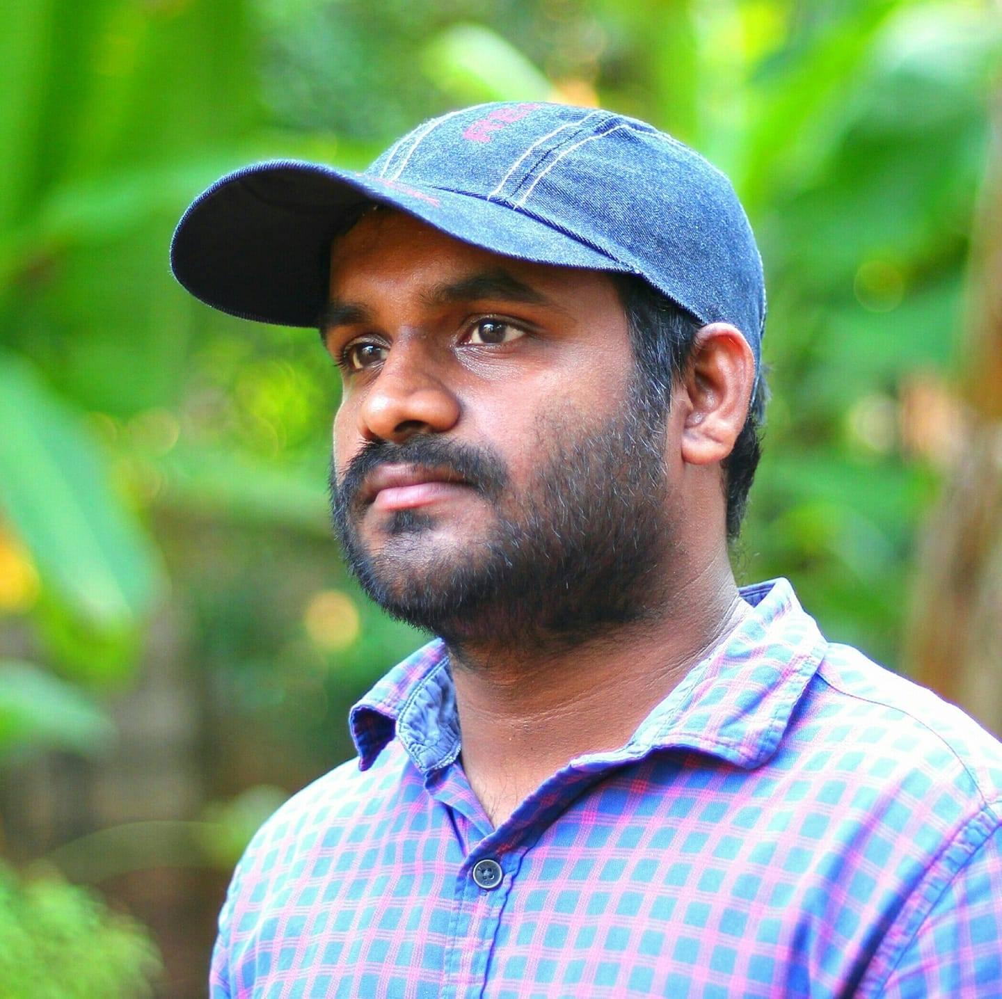 सुपरटेक नाम से यूट्यूब पर अपने वीडियो भी अपलोड करते हैं साजिथ