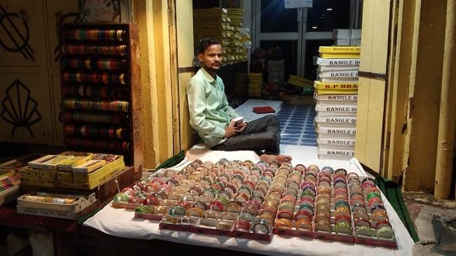 व्यापारियों में उत्साह का संचार