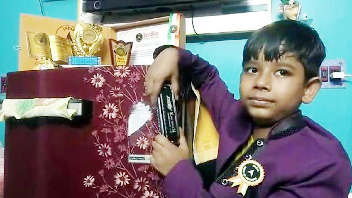 छोटी उम्र में क‍िया बड़ा कमाल. 