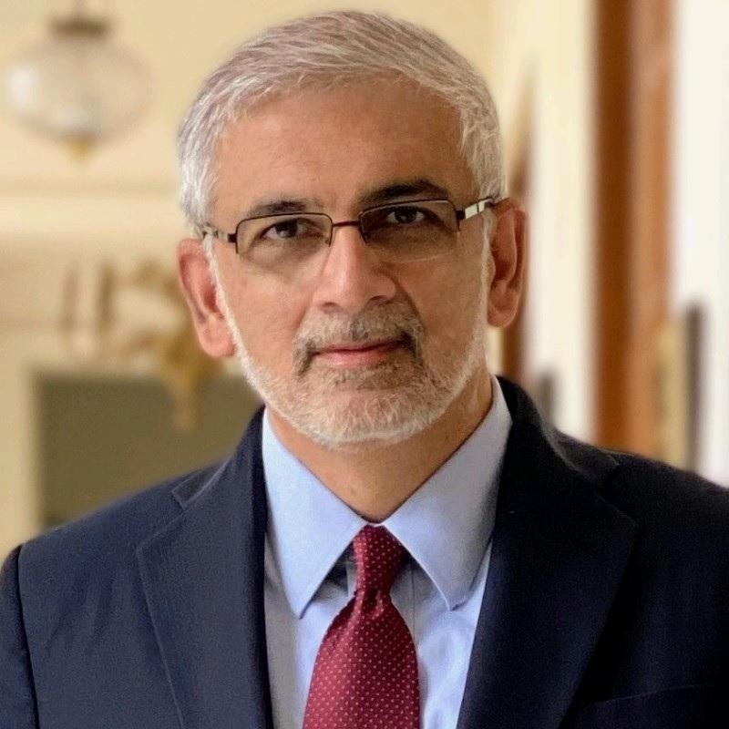 जेट एयरवेज के नए सीईओ संजीव कपूर (Photo : LinkedIn)