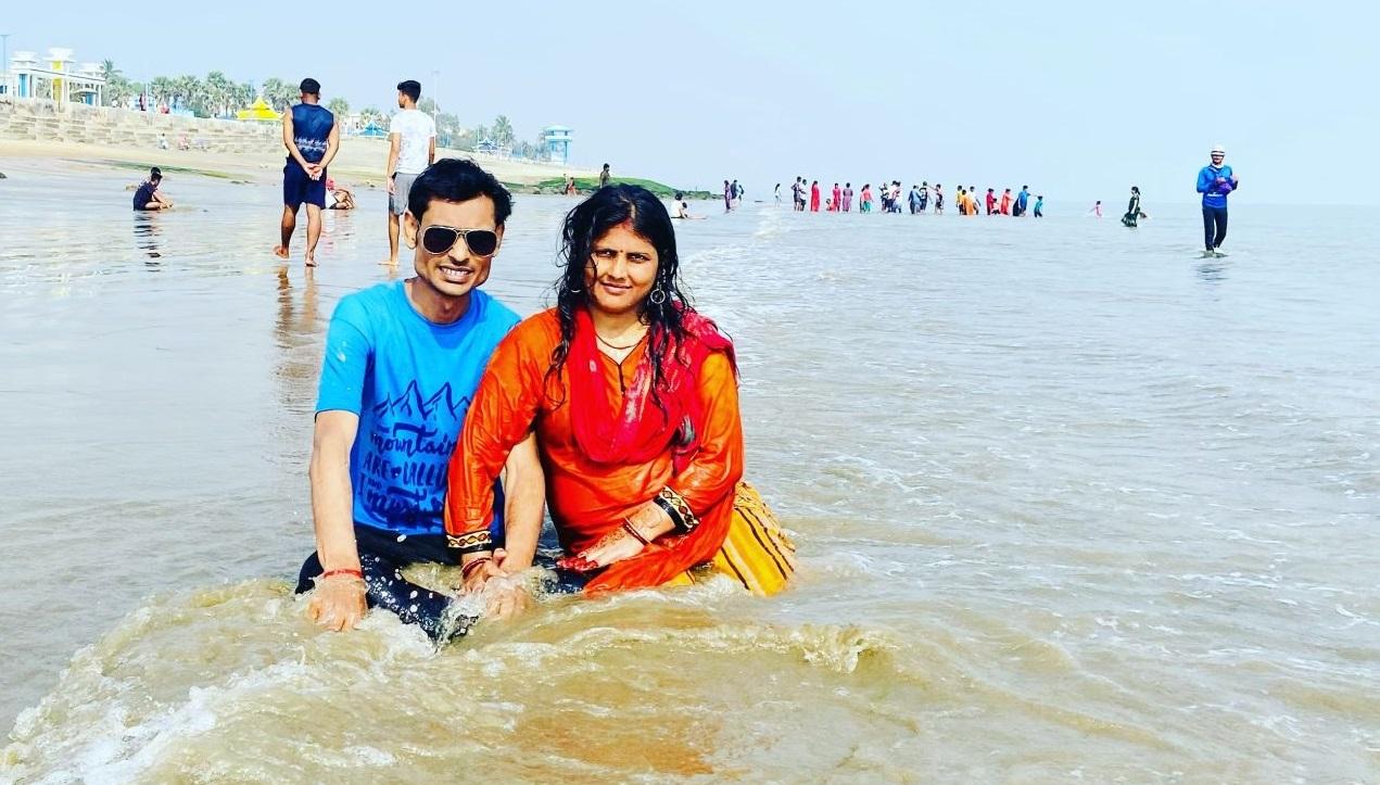 Dilkhush Kumar with Wife