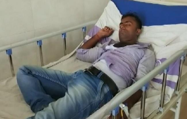 पति कनहेई मंडल का अस्पताल में चल रहा इलाज.