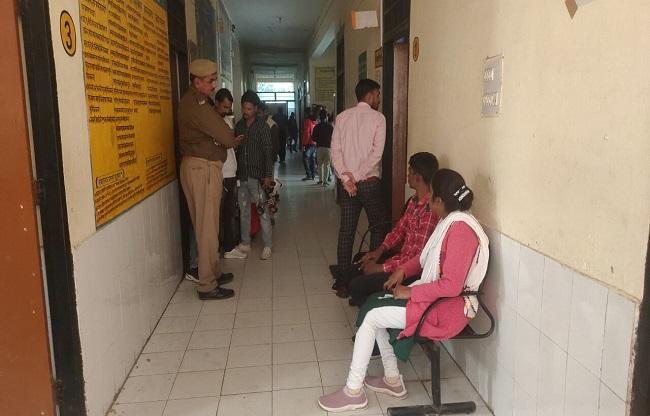 दलित परिवार के घायल लोगों का कराया गया मेडिकल.