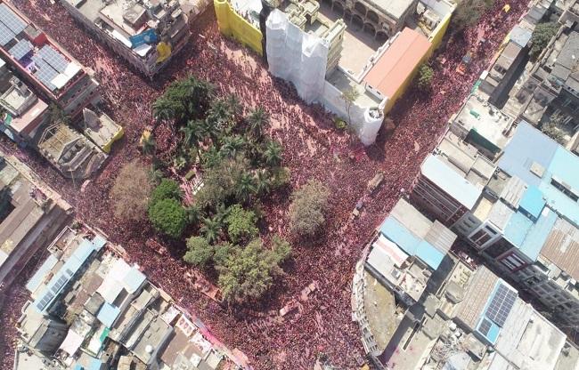 गेर यात्रा की ड्रोन से ली गई तस्वीर.