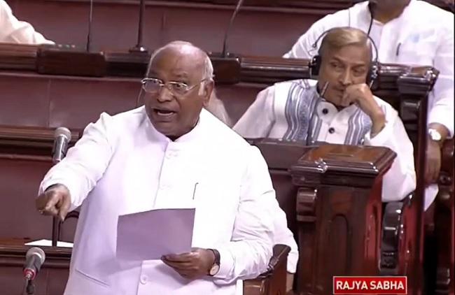 राज्यसभा में मल्लिकार्जुन खड़गे ने बीजेपी पर किया पलटवार