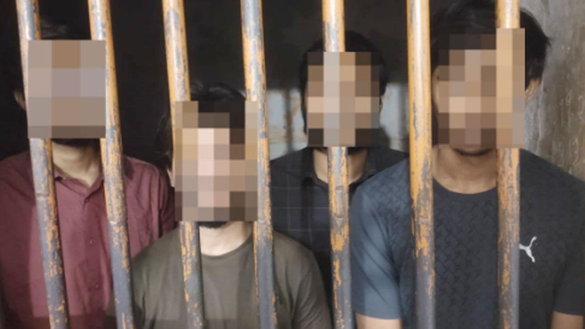 स्टंट कर रहे चार युवकों को पुलिस ने किया गिरफ्तार 