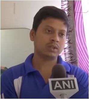 अंजू का भाई डेविड.