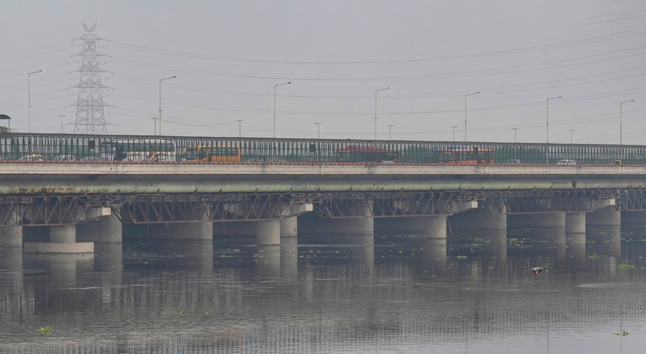 पहले 1978, फिर 2010, अब 2023... यमुना में उफान से दिल्ली पर मंडरा रहा बाढ़  का खतरा! - delhi rain increase in yamuna water level may lead flood many  areas ntc - AajTak