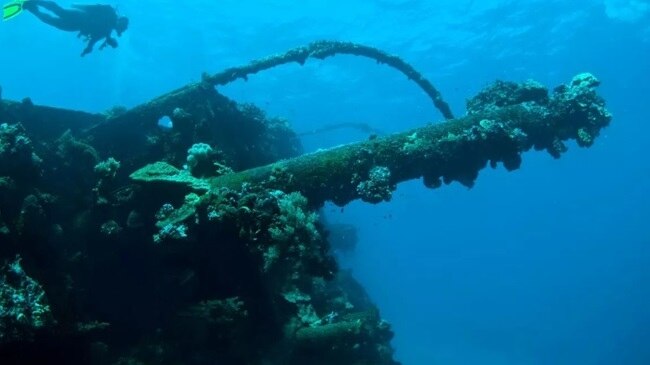 पानी के भीतर मौजूद हैं शॉकिंग चीजें (तस्वीर- Getty Images)
