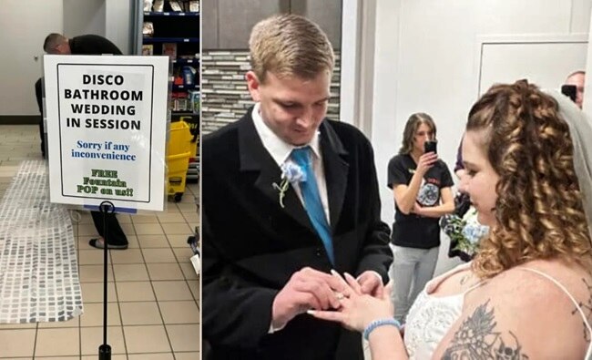 कपल ने शौचालय में शादी की (तस्वीर- Chris and Ann Gilbert)