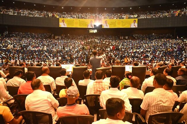 संवाद जैसे आयोजनों के जरिये माहौल बनाने की कोशिश में जन सुराज  