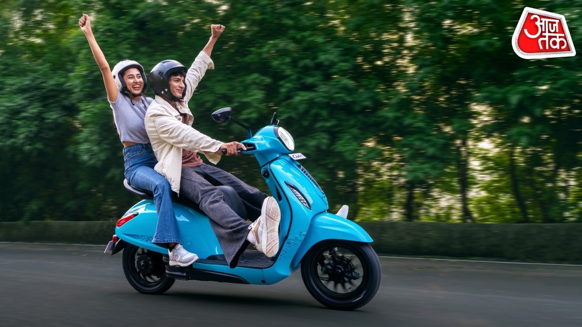 Bajaj Chetak 3001 Electric Scooter