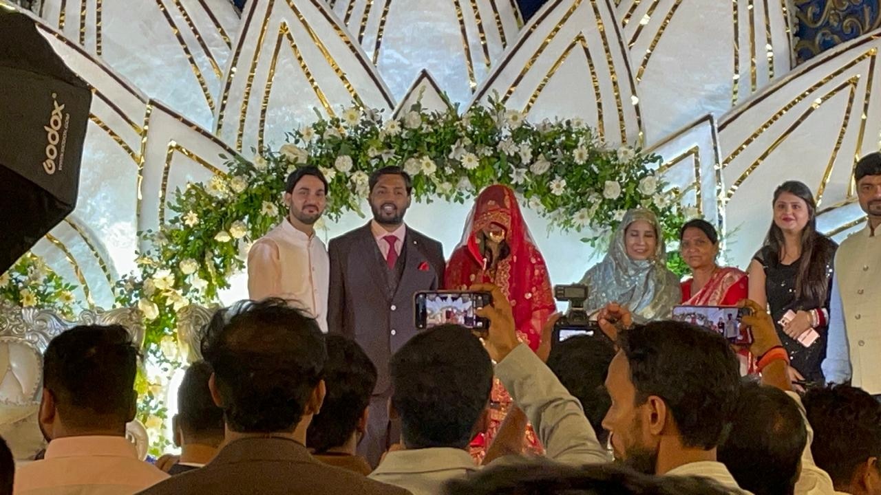 खान सर की रिसेप्शन पार्टी