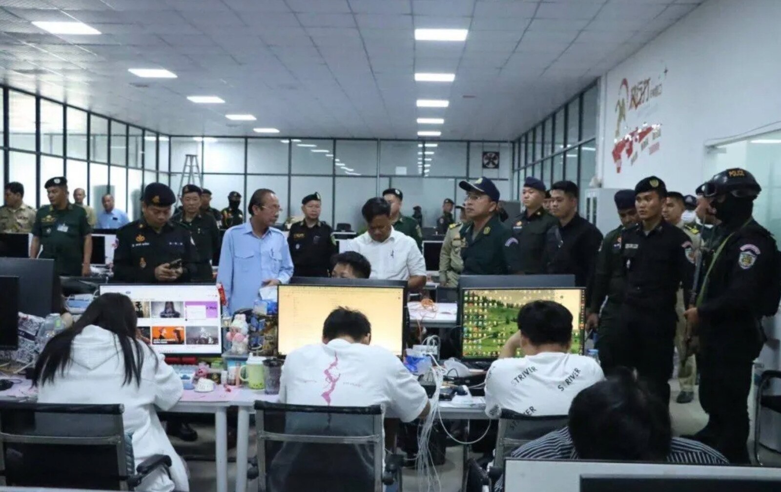 कंबोडिया में ऑनलाइन स्कैम और डिजिटल फ्रॉड के खिलाफ बड़ी कार्रवाई 