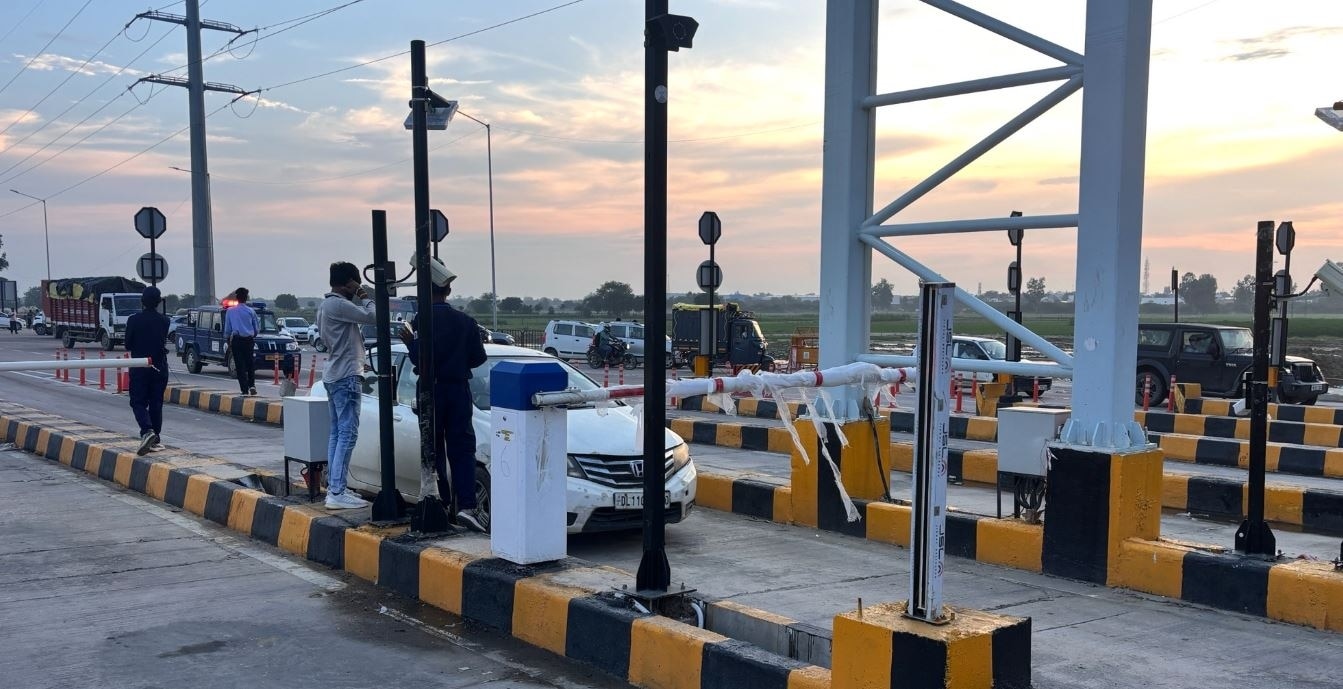 toll_gate_delhi