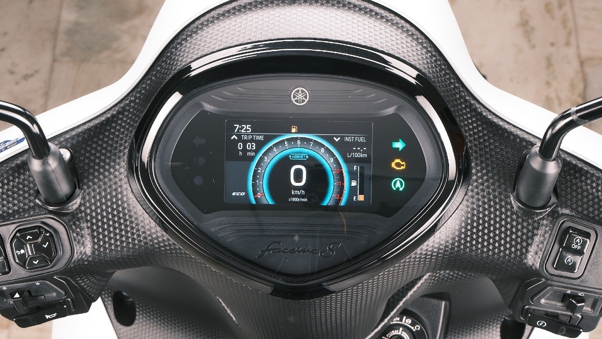 Yamaha scooter