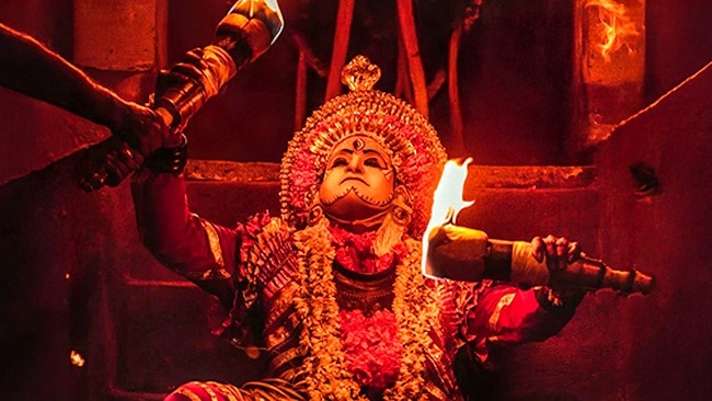 ऋषभ शेट्टी की 'कांतारा चैप्टर 1' में है गुलिगा और पंजुरली देव की ये रहस्यमयी कहानी, भगवान शिव से है कनेक्शन - rishab shetty kantara chapter 1 guliga panjurli lord shiva ...